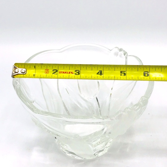 Mikasa Spring Debut frosted tulip pattern bowl.Made in Germany - Picture 6 of 7